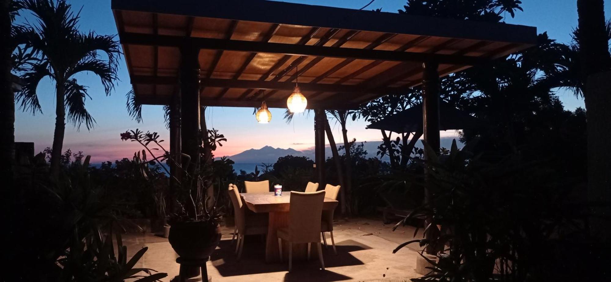 Khrisna Sunrise Homestay Tulamben Esterno foto
