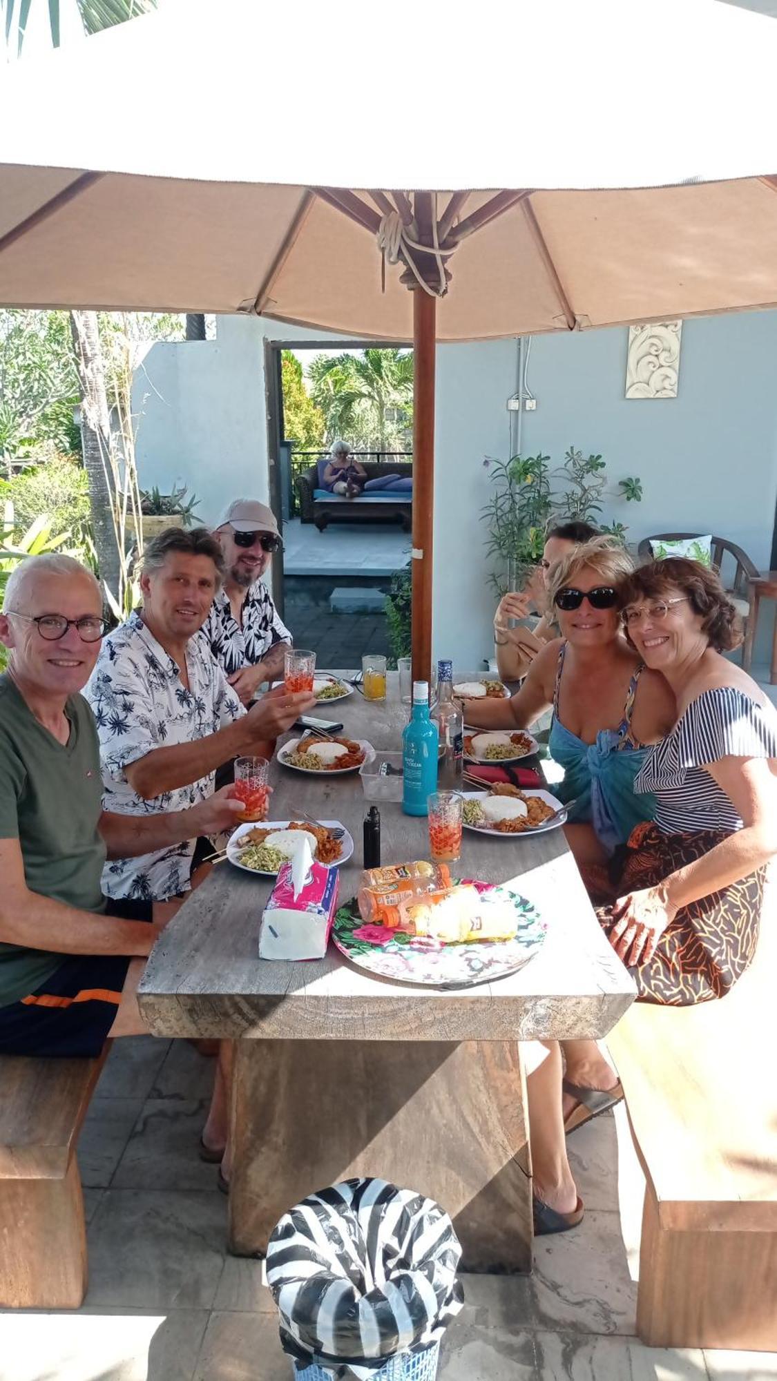 Khrisna Sunrise Homestay Tulamben Esterno foto