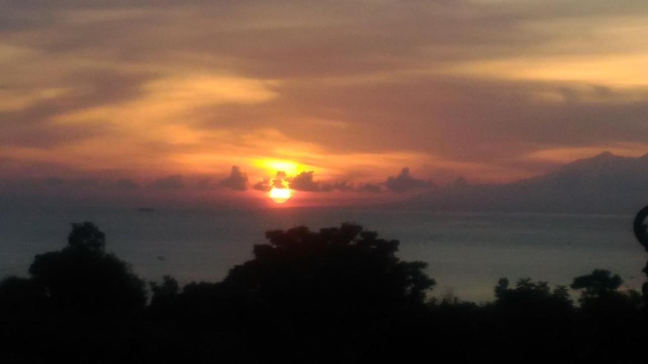 Khrisna Sunrise Homestay Tulamben Esterno foto