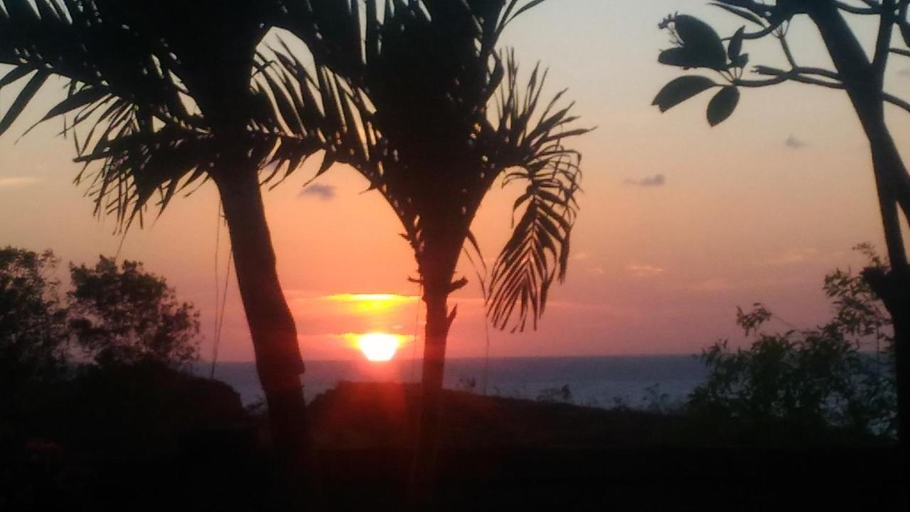 Khrisna Sunrise Homestay Tulamben Esterno foto