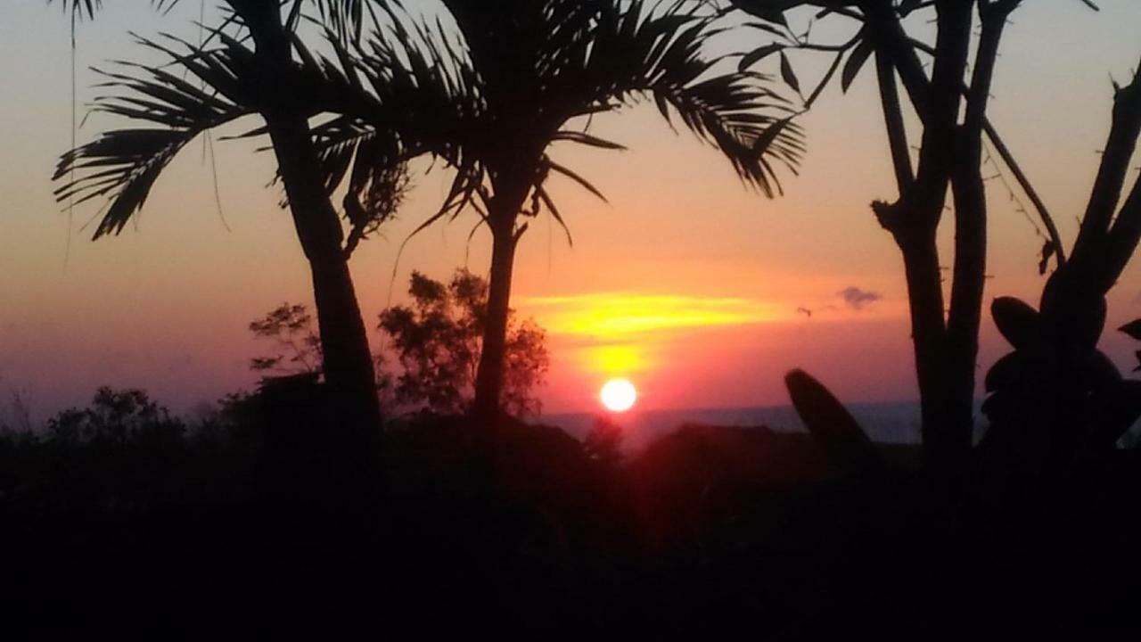 Khrisna Sunrise Homestay Tulamben Esterno foto